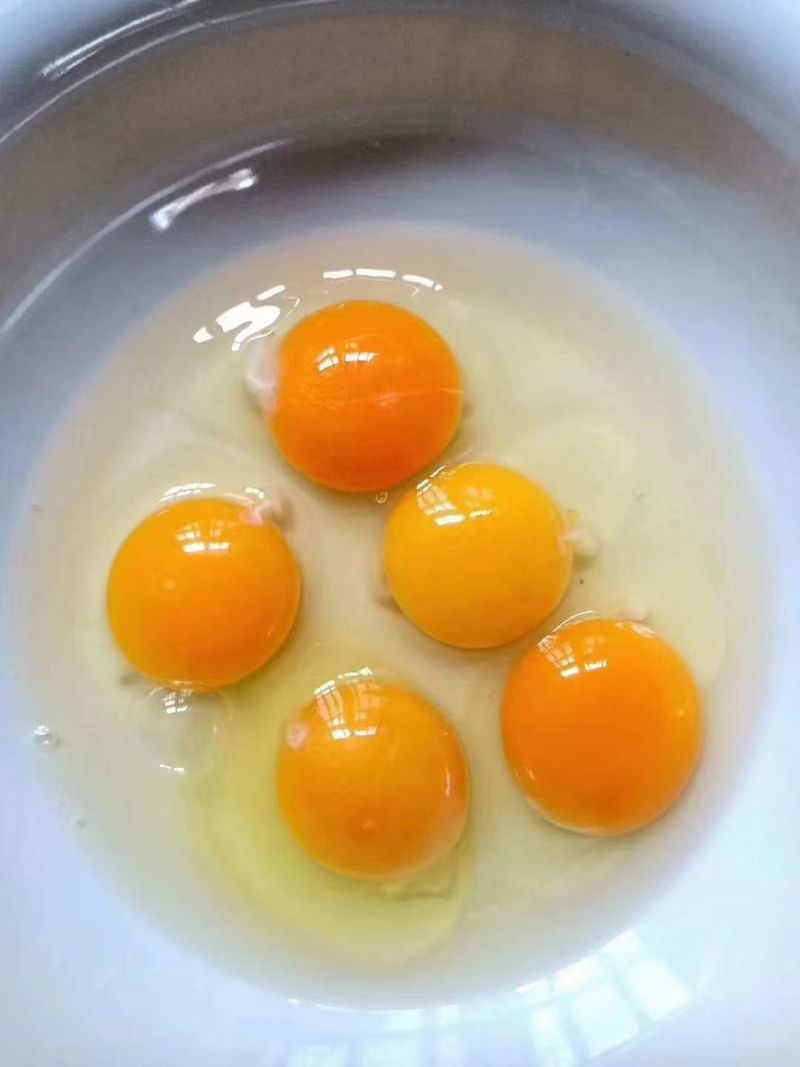 双色粉蛋