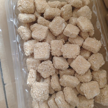 旅游景点赶集摆摊**高利网红零食