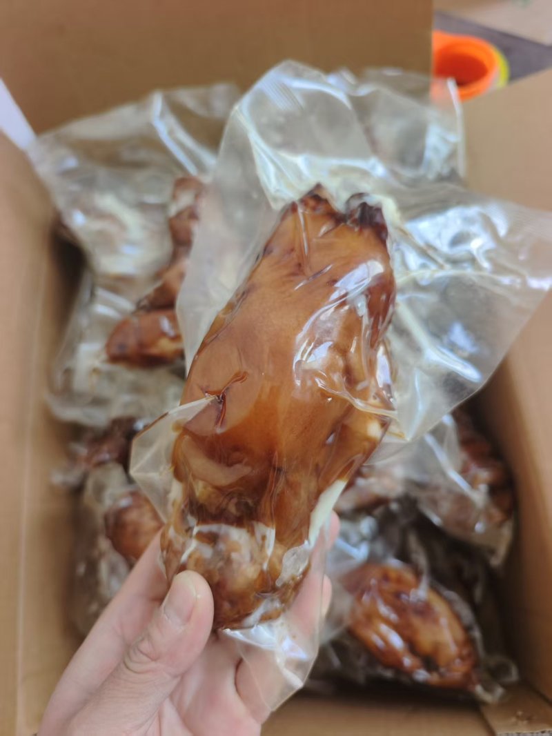 酱卤熟猪蹄，真空包装，解冻后直接食用，餐桌必备产品