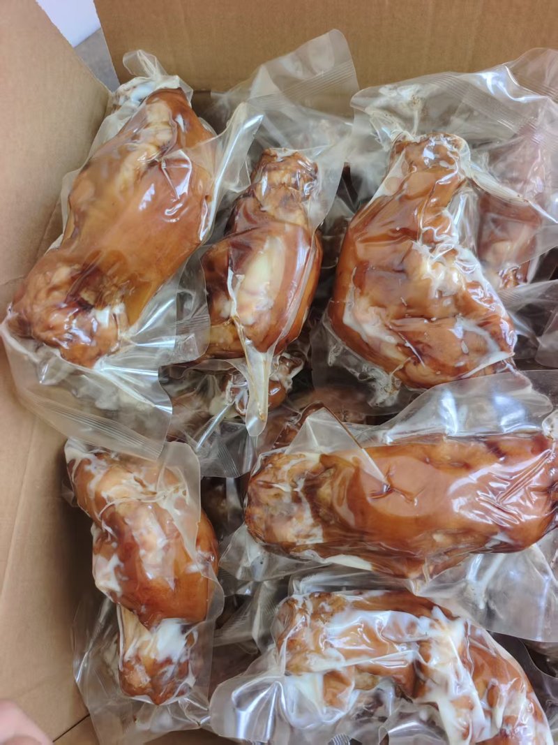 酱卤熟猪蹄，真空包装，解冻后直接食用，餐桌必备产品