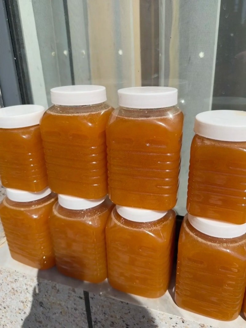 土蜂蜜，云南蒙自本地老爷爷自产自销，保真支持检测，