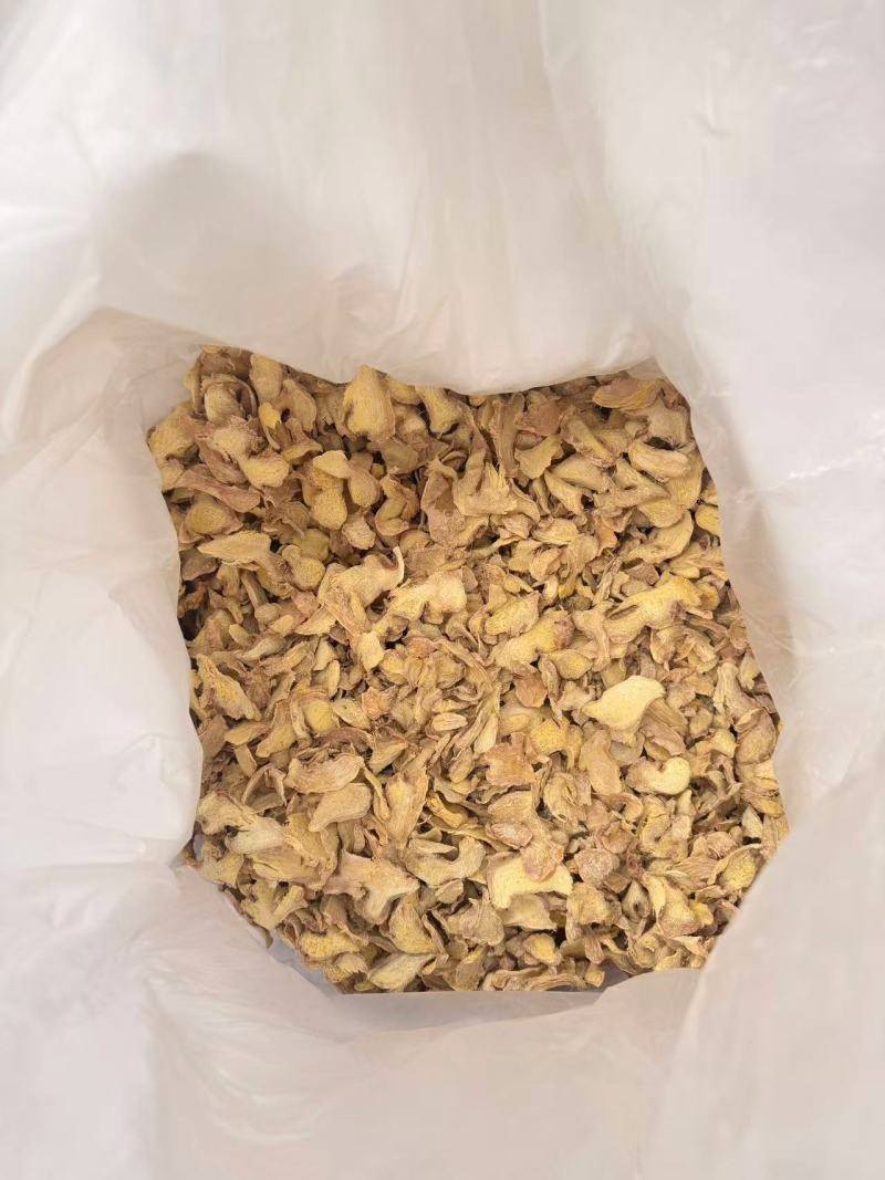 低硫干姜片干净品质高价格实惠运输便利欢迎电联全国发货