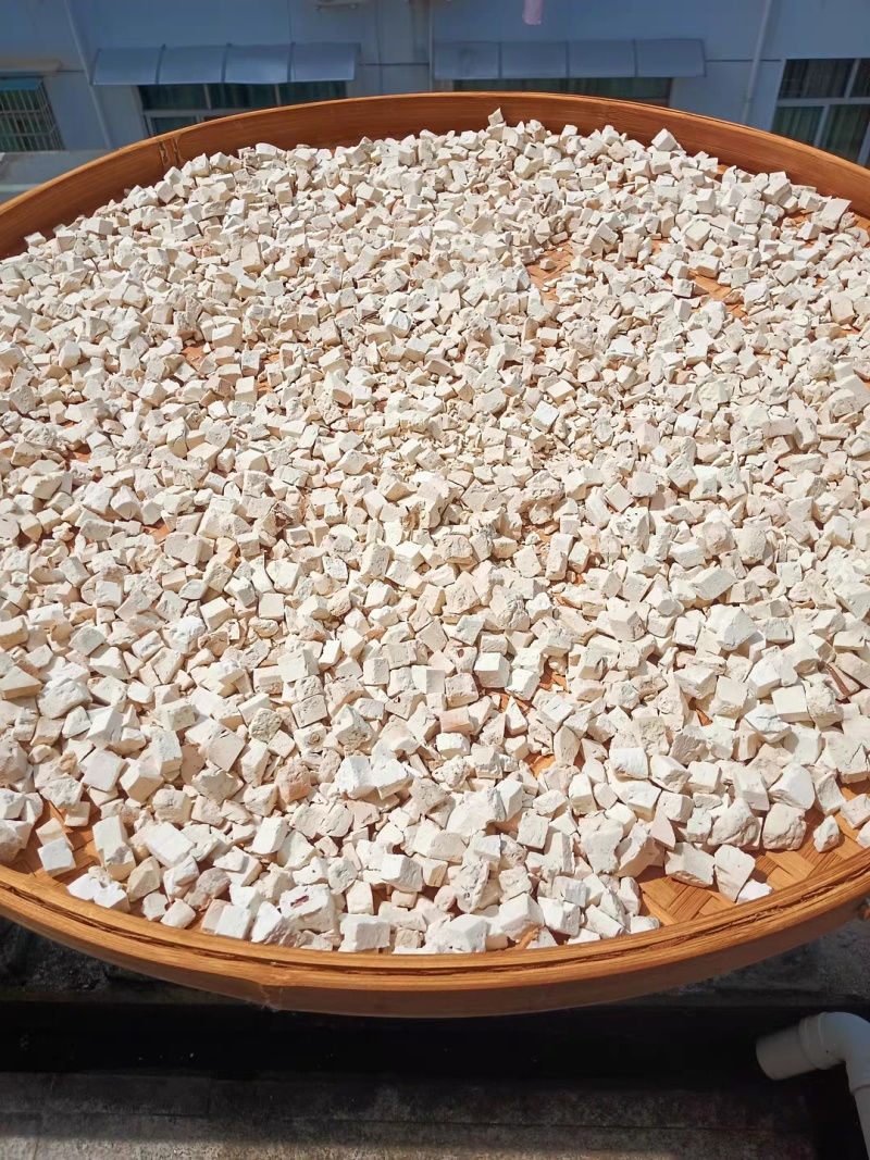 土茯苓湖北野生茯苓丁白茯苓秦岭茯苓块生切生晒茯苓无硫1斤
