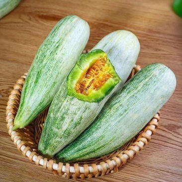 山东羊角蜜大量批发9毛钱一斤预订中