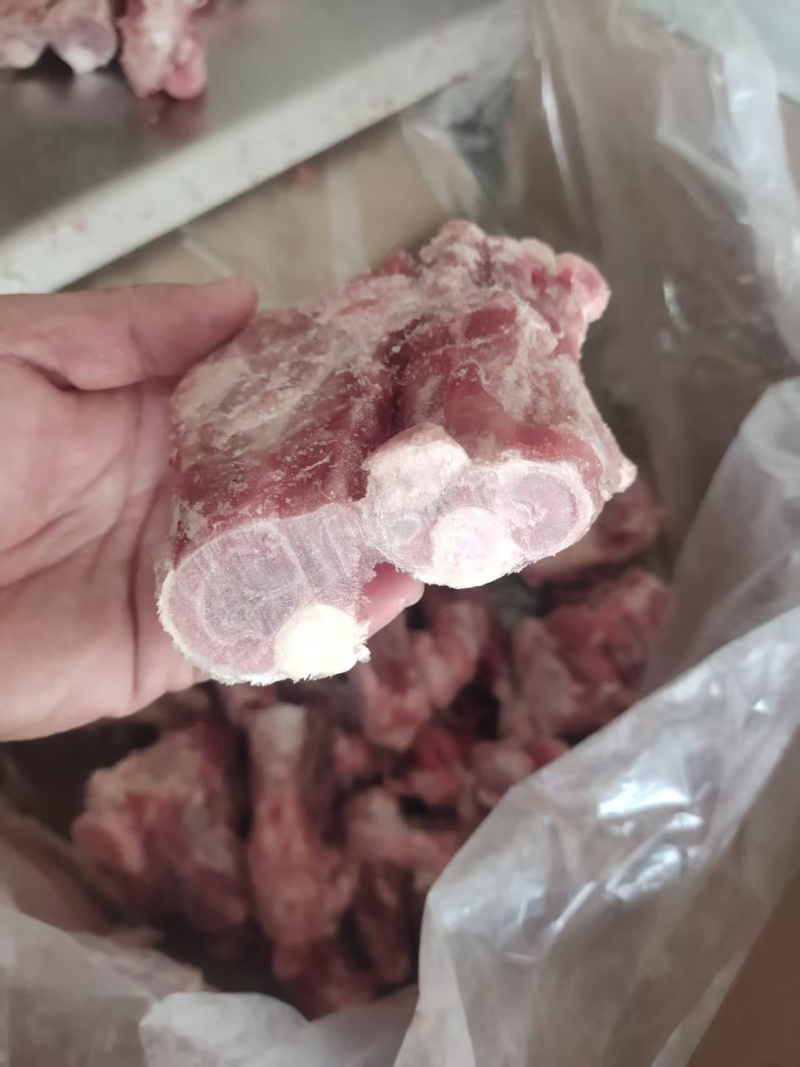 满肉羊棒骨
