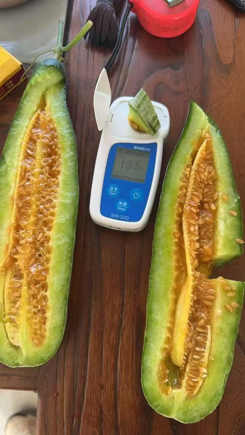 精品羊角蜜大量上市有需要的老板联系一手货源，欢迎咨询