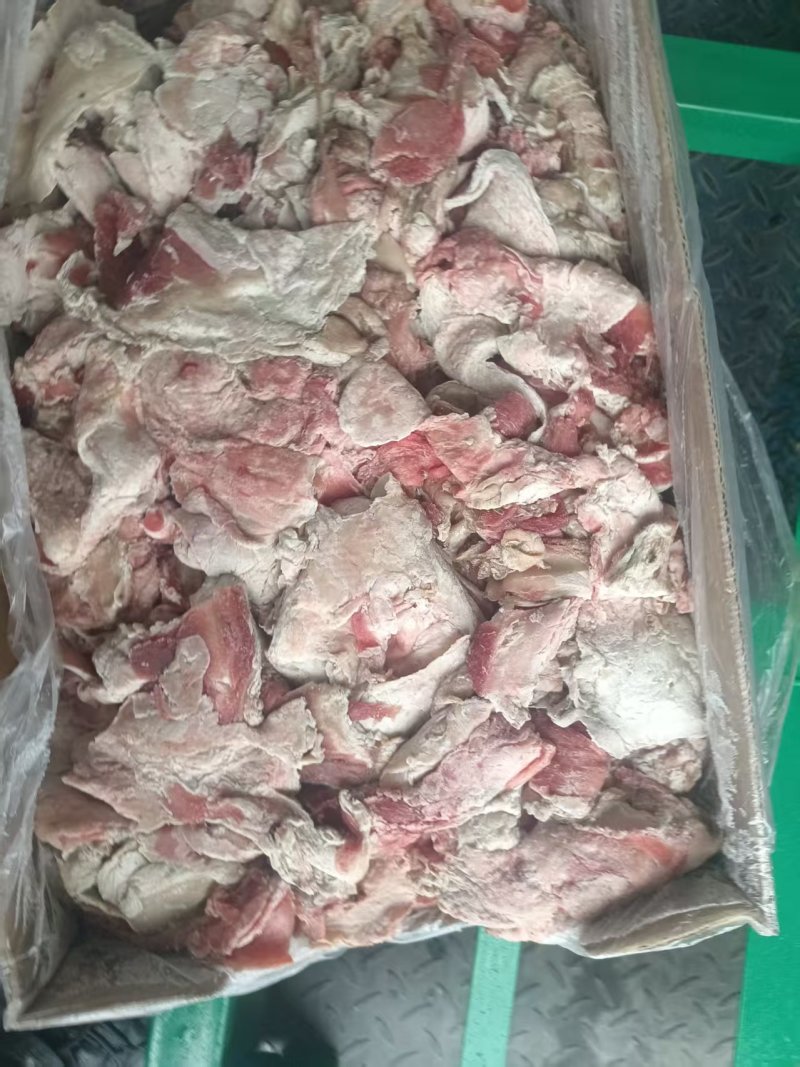 牛碎肉牛筋碎肉午筋馍碎肉货源充足价格美丽来电优