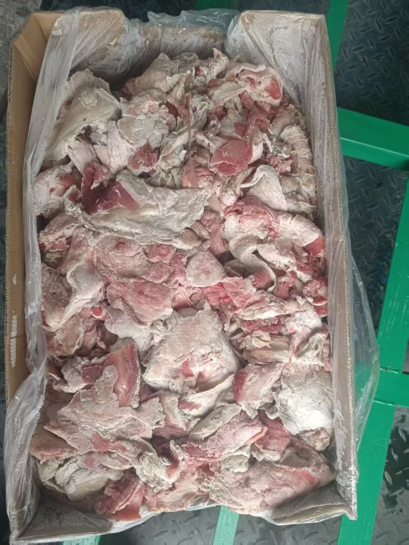牛碎肉牛筋碎肉午筋馍碎肉货源充足价格美丽来电优