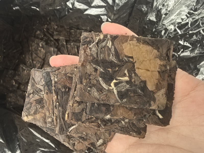 福鼎白茶2017年寿眉饼干茶
