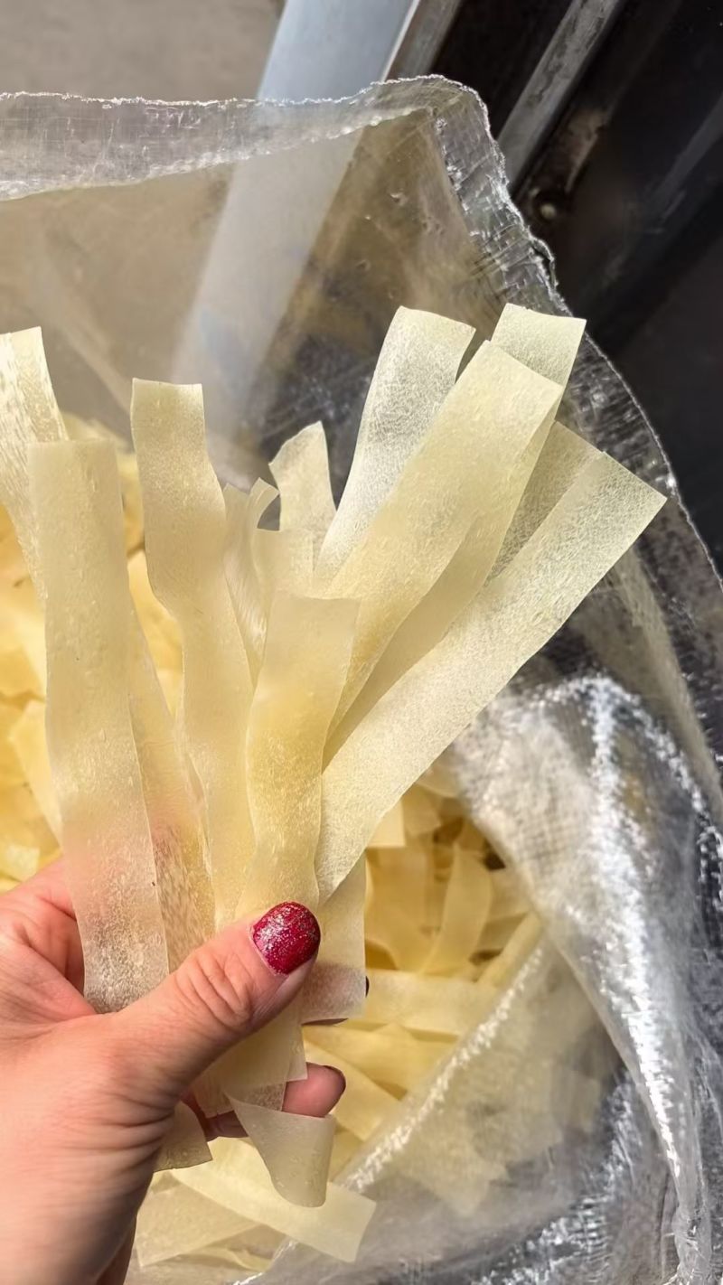 干凉皮批发白净韧性好不易断节一件20斤跑江湖商用批发