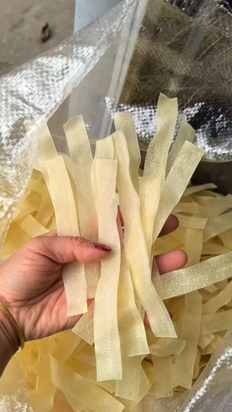 干凉皮批发白净韧性好不易断节一件20斤跑江湖商用批发