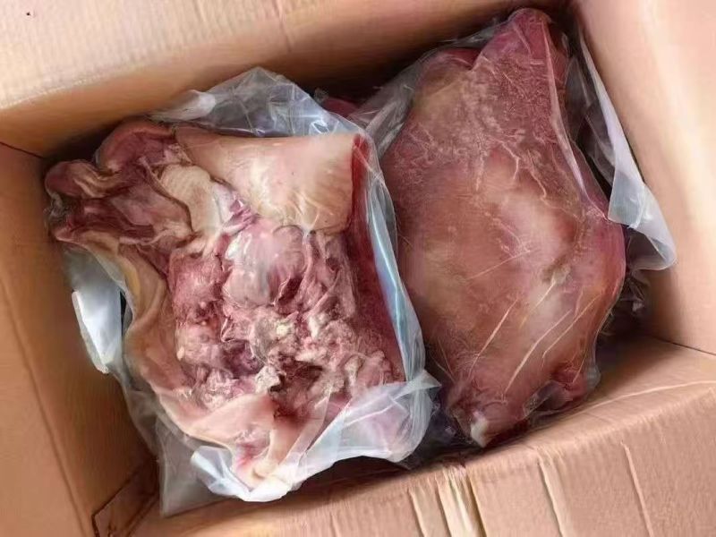 火烧去骨熟牛头肉现货即发新鲜直达您的餐桌