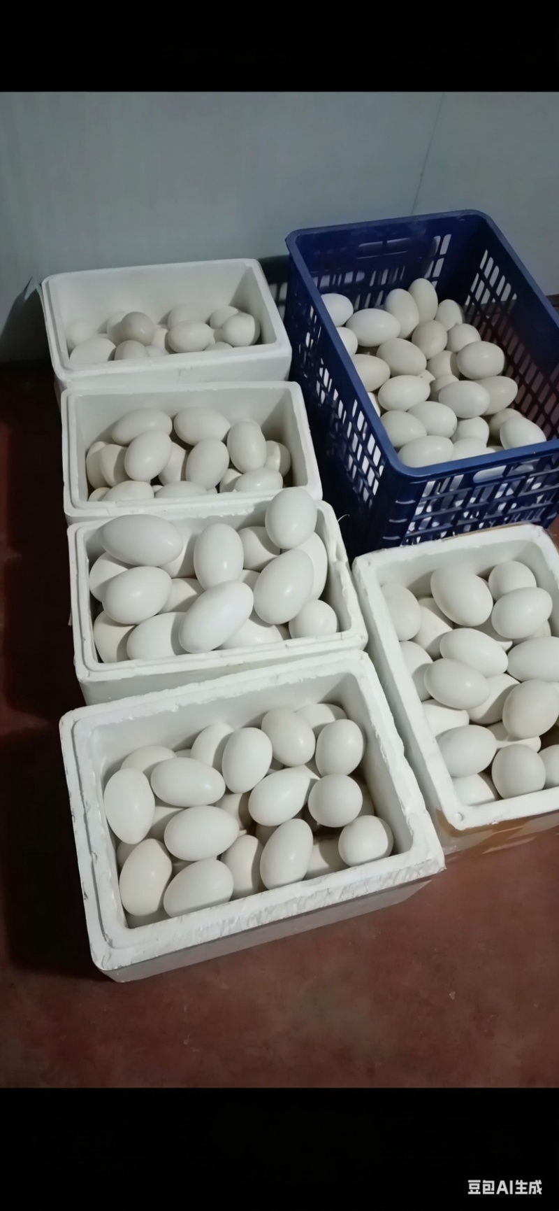 自家散养鹅蛋可长期供货