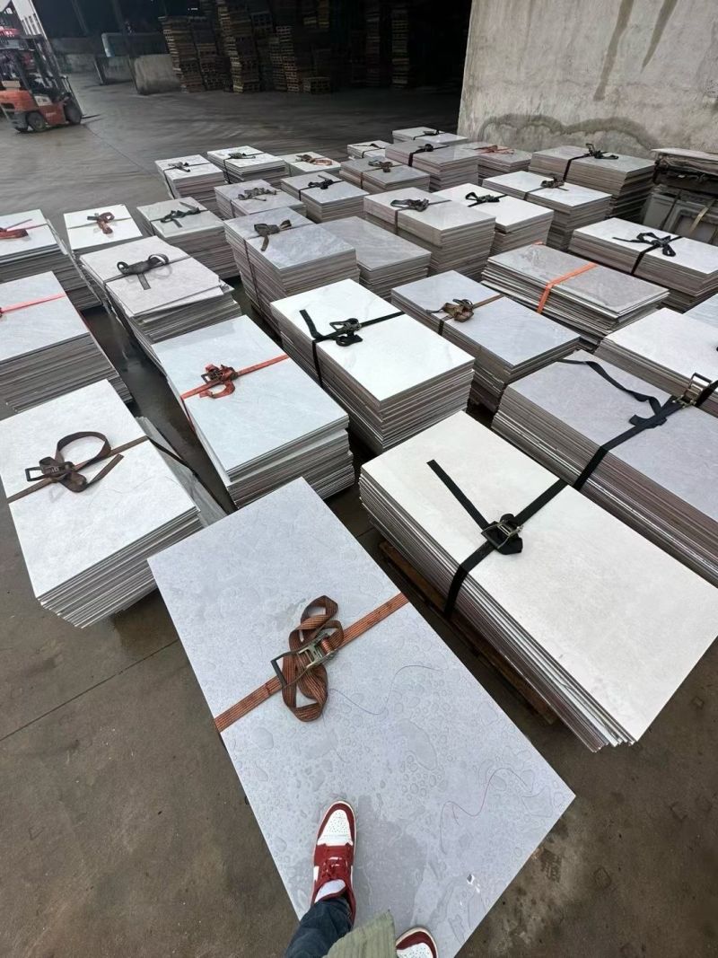 750*1500通体全瓷次品砖