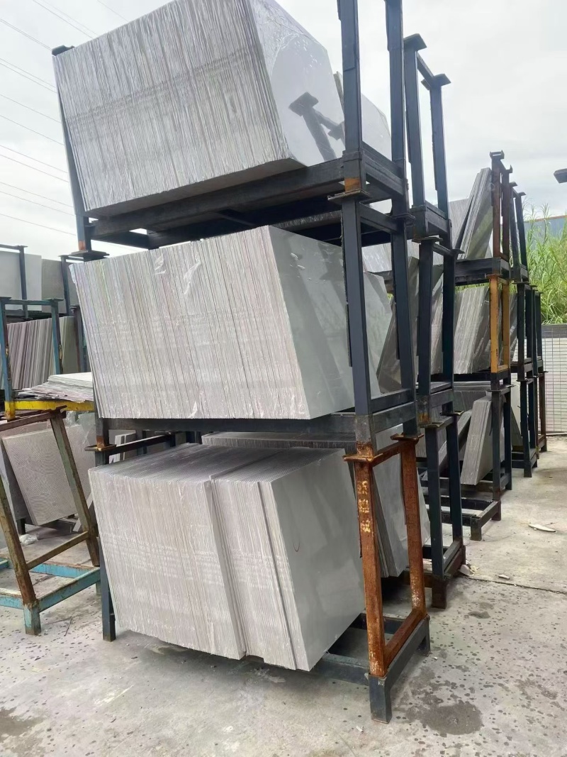 750*1500通体全瓷次品砖