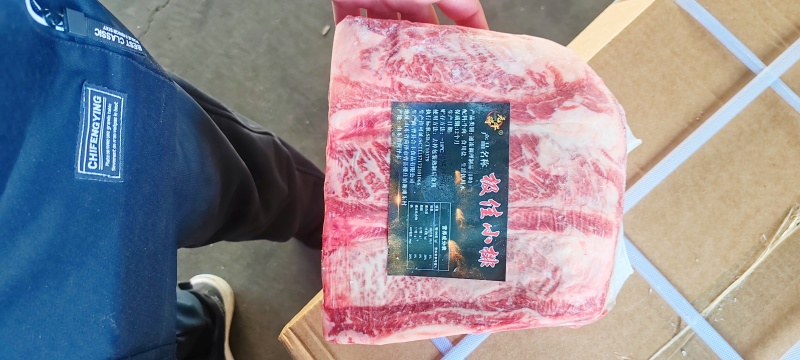美式**牛小排！大理石花纹，纯干原切，口感香嫩