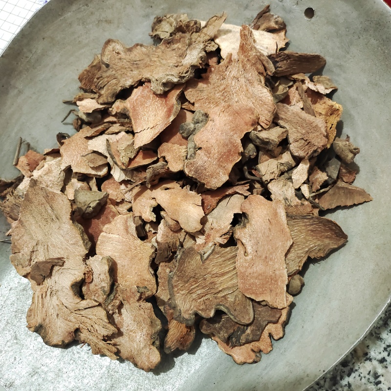 金刚藤，过筛新产地货源，保质保量，批发各种中药材欢迎订购