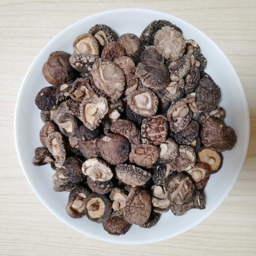 无硫干香菇厚肉冬菇批发零售支持