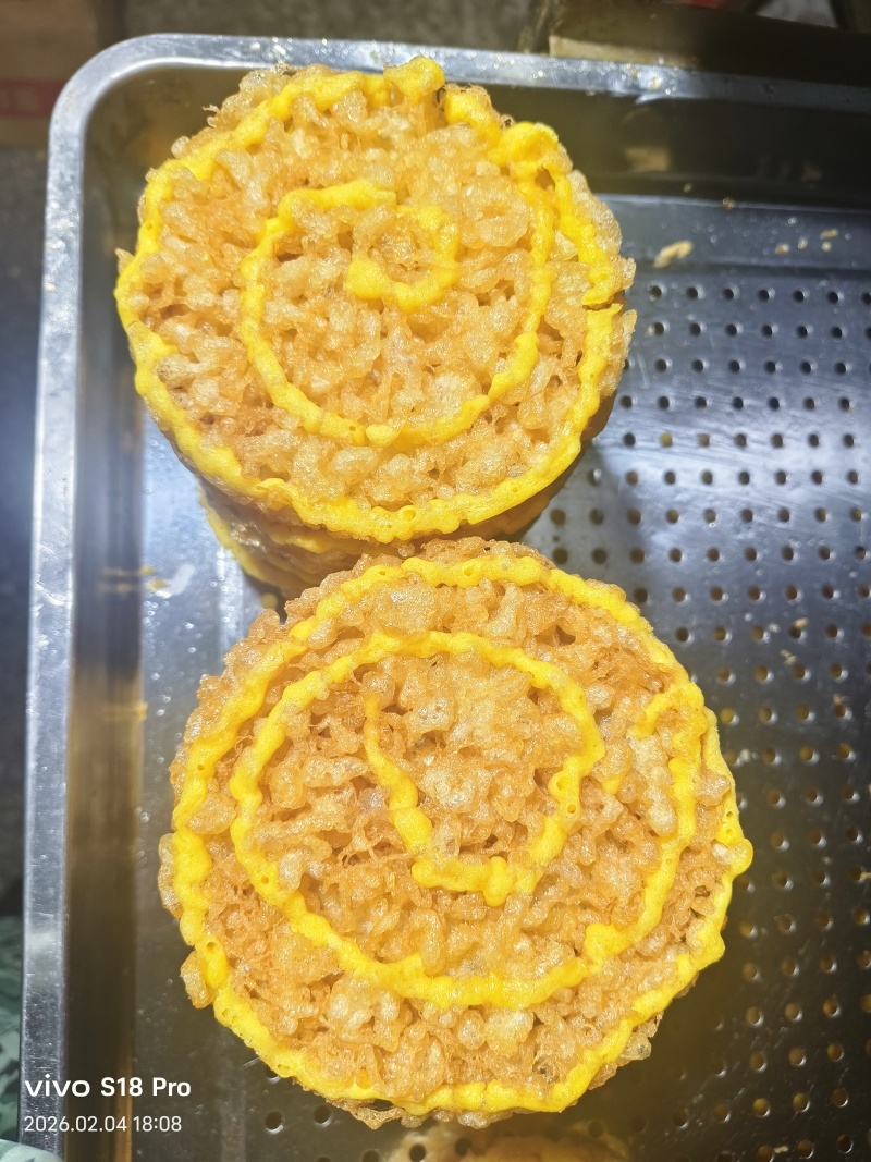 网红炸蛋，螺丝粉米线，麻辣烫串串香火锅批发