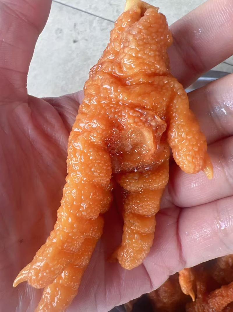 五香卤味虎皮鸡爪地摊电商批发油炸虎皮炸凤爪虎皮鸡爪泡爪