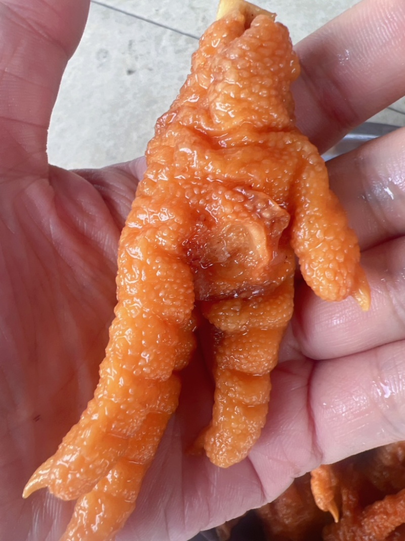 无骨鸡爪地摊电商批发无骨鸡爪凤爪泡爪速食凉菜小吃脱骨凤爪