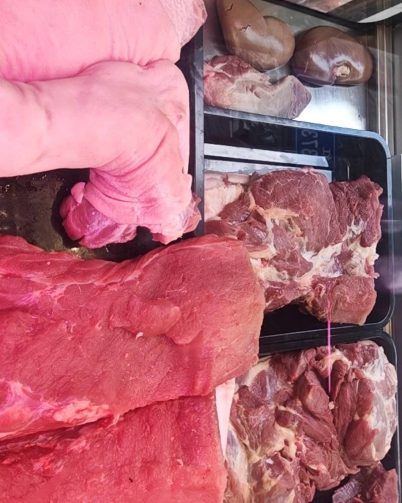 新鲜猪肉