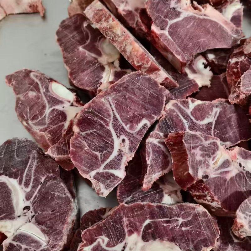 国产满肉牛脖骨