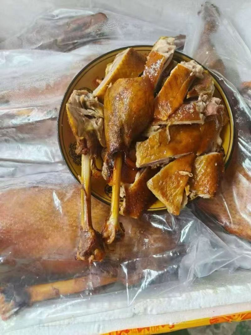 熟食鹅卤鹅全熟卤鹅五香卤鹅荣昌卤鹅卤味熟食