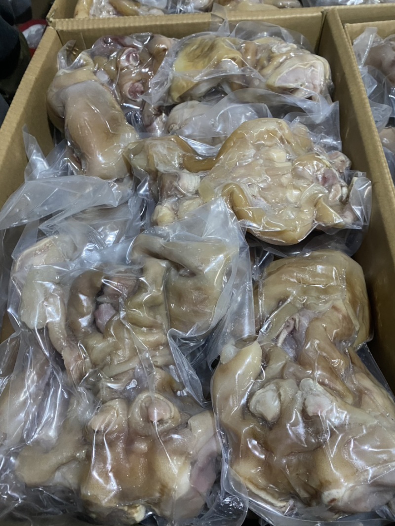 去骨熟牛蹄，都带大主筋，清水煮无任何添加，一首货源