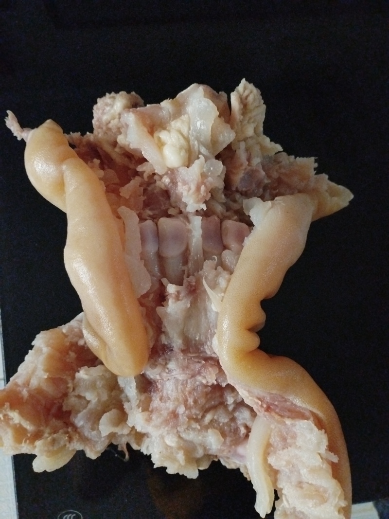 熟牛蹄，去骨牛蹄长期有货，一手货源，可定制各种规格！