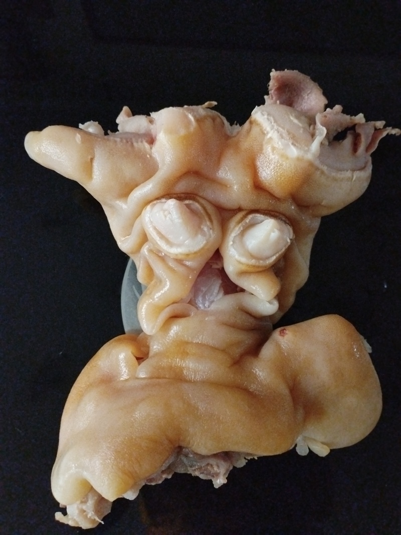 熟牛蹄，去骨牛蹄长期有货，一手货源，可定制各种规格！