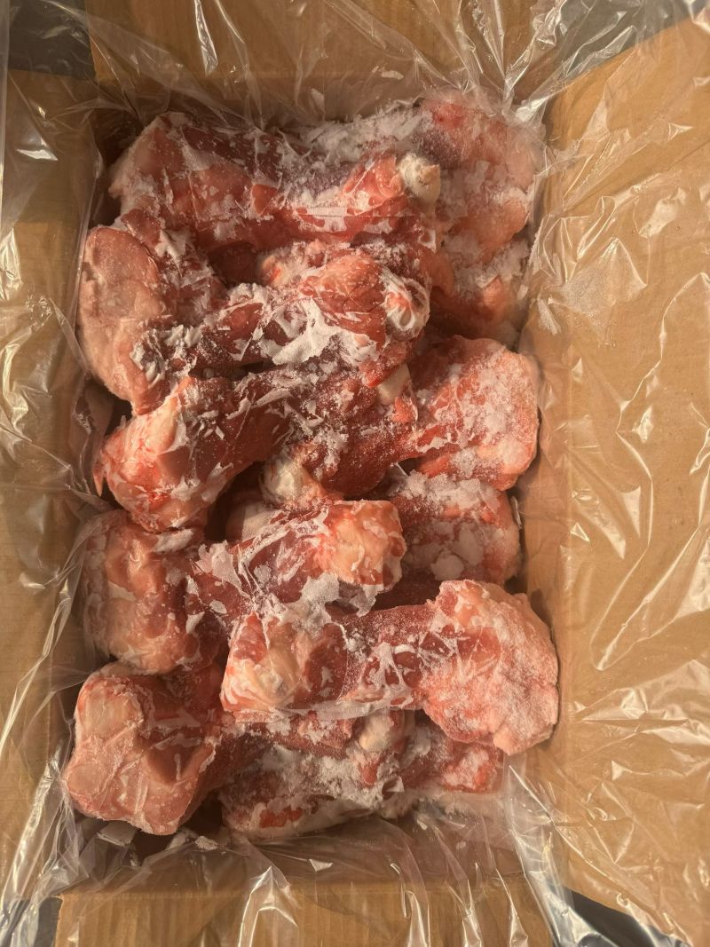 肥猪后棒骨