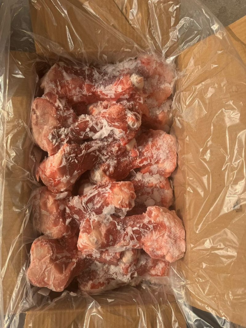 肥猪后棒骨