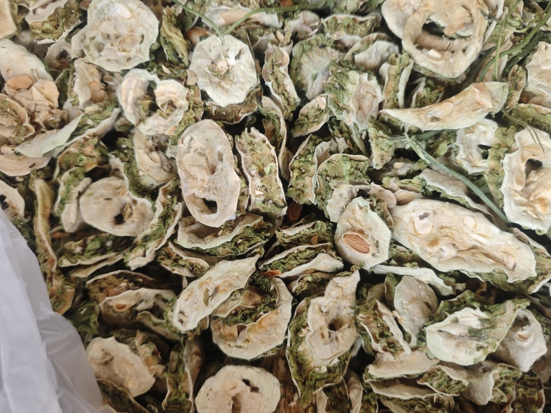 烘干苦瓜片
