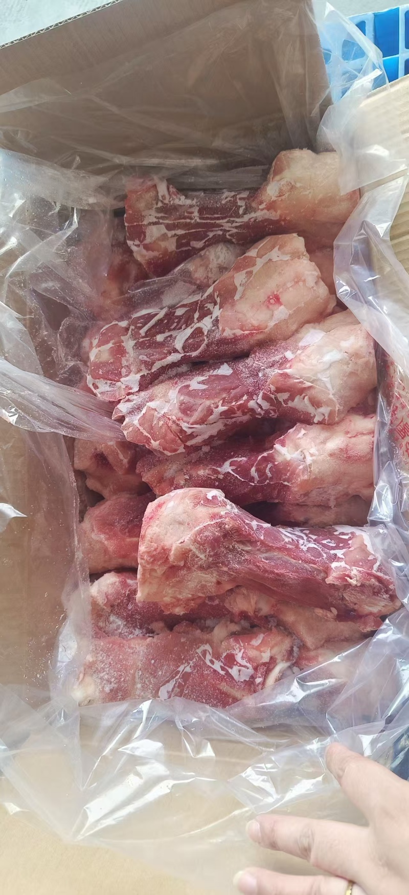 后棒骨，带肉多，价格低，猪棒骨
