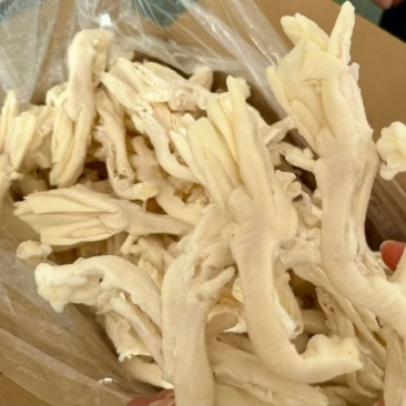 单冻脱骨鸭掌，国产精品爪现脱骨，厂家直销