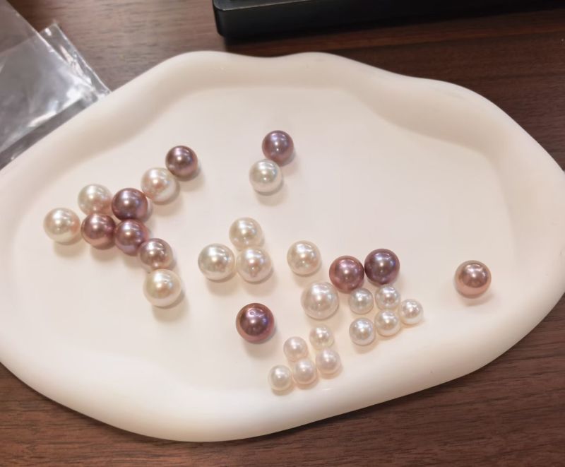 奥白苗