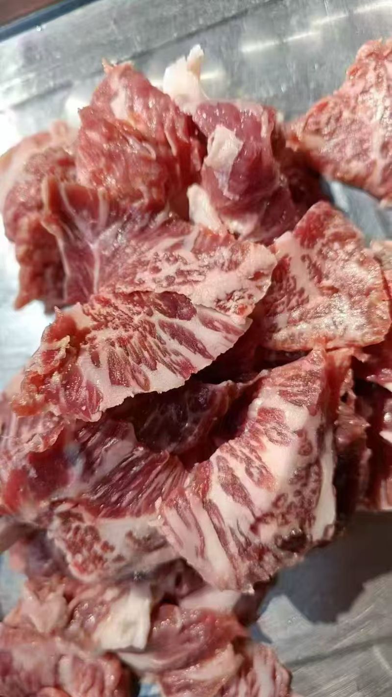 和牛谷饲300天二肥八瘦，直接烤就可以2斤一包