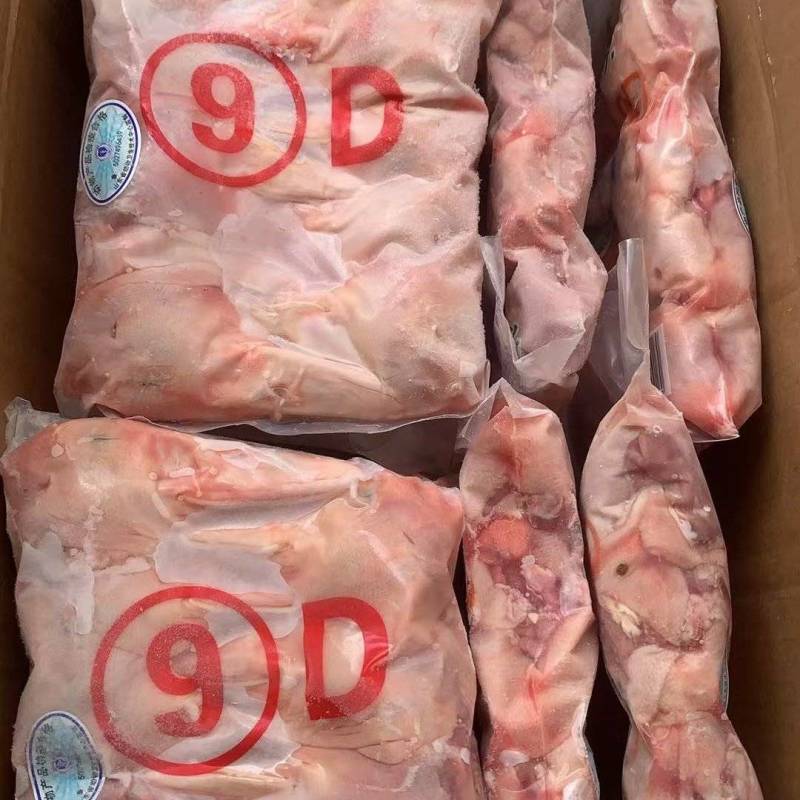 荣旺二级鸭9头7.5吨