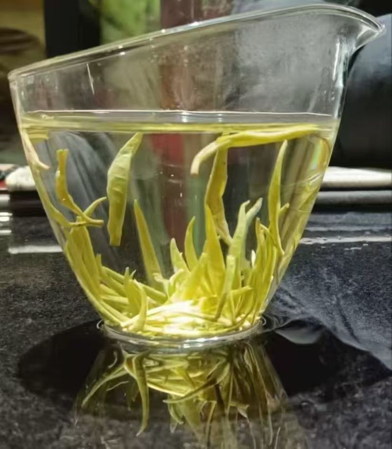 湘西黄金茶（绿茶，红茶）