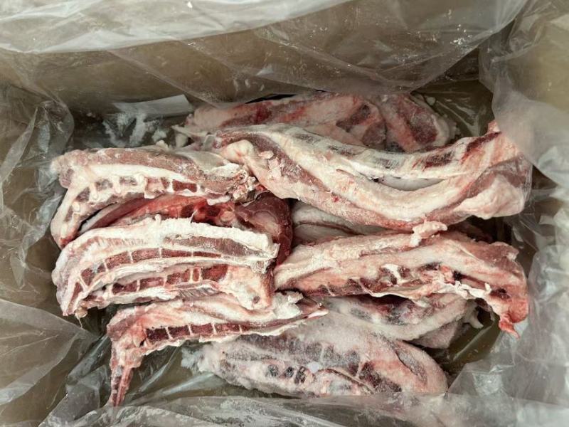 带肉羊胸骨