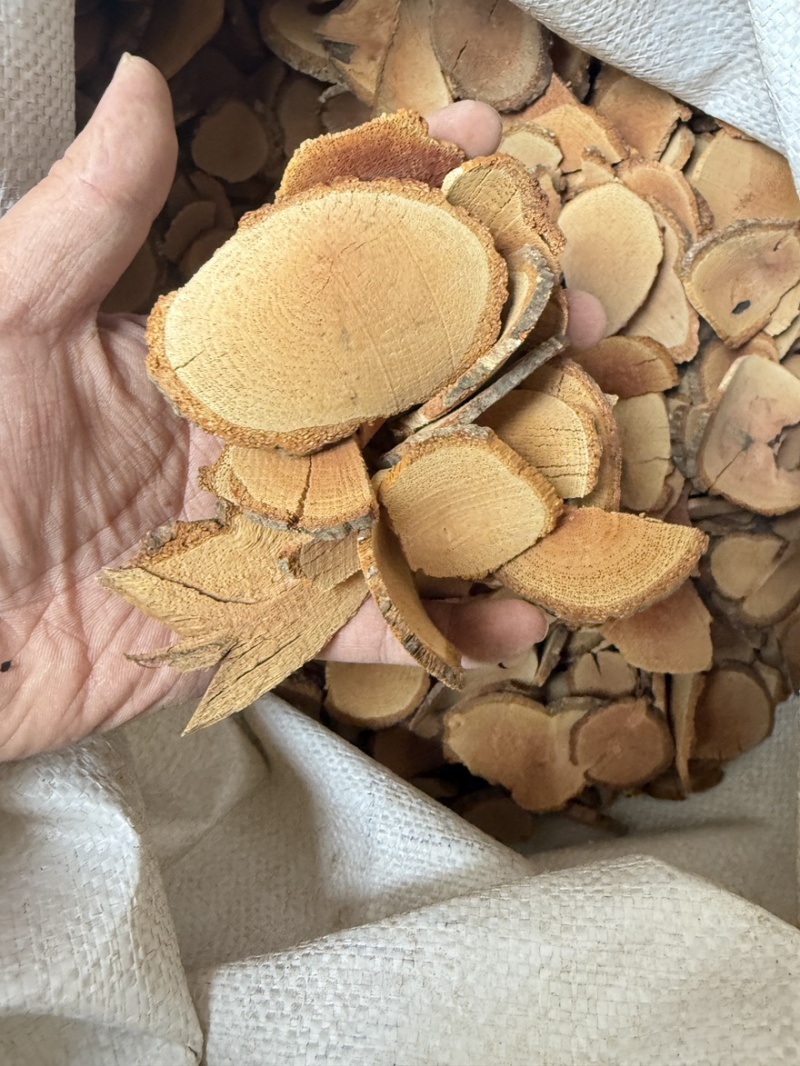 藤梨根猕猴梨根大货供应看图收货包邮