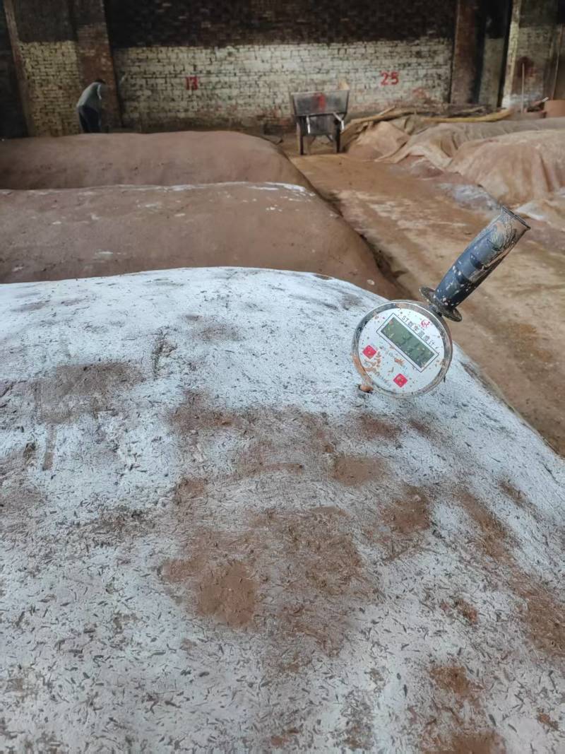 农家酿造纯粮食玉米酒基地直发量大从优欢迎来电洽谈合作