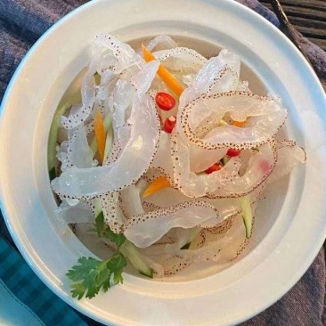 盐渍虎斑海蜇丝，价格合适，适合各种渠道！