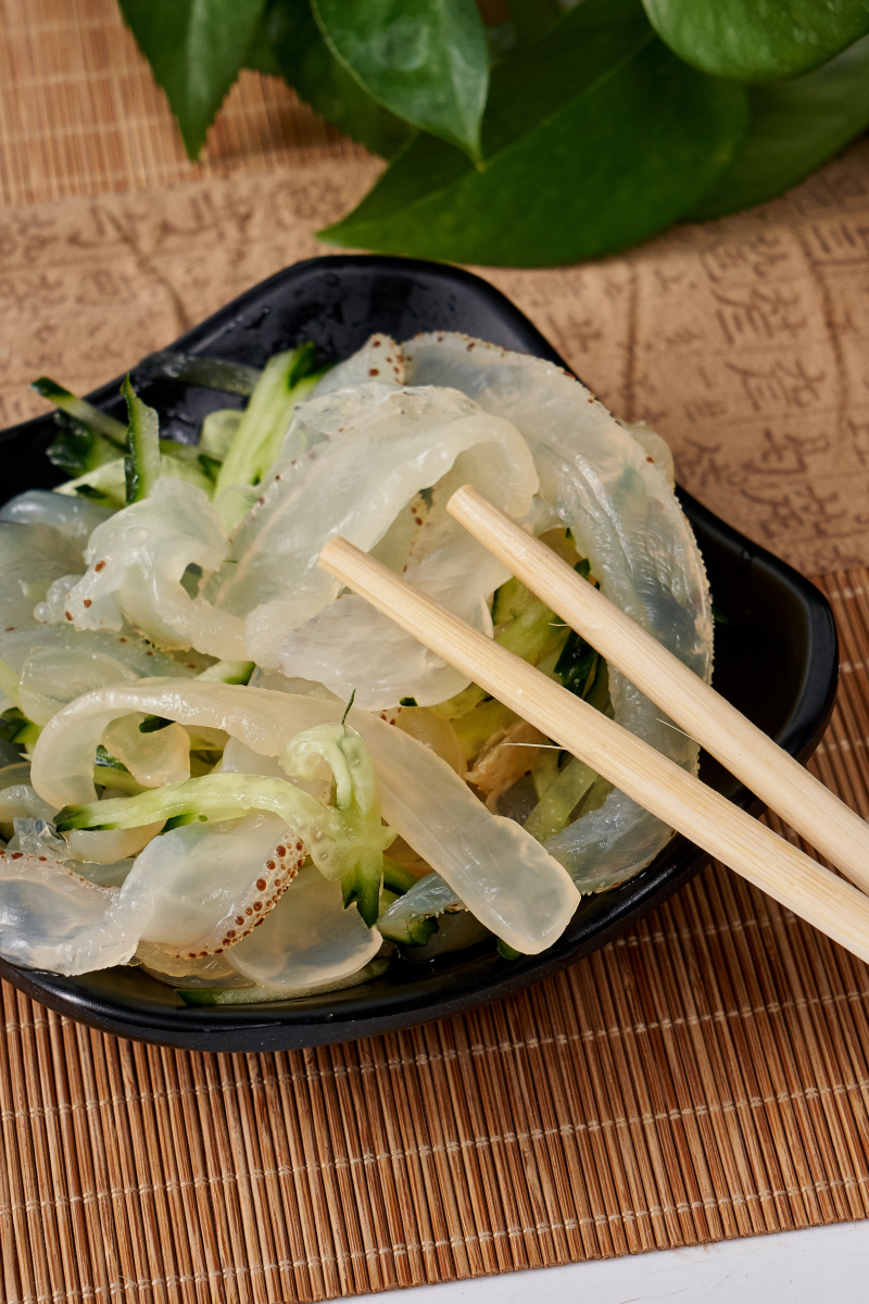盐渍虎斑海蜇丝，价格合适，适合各种渠道！