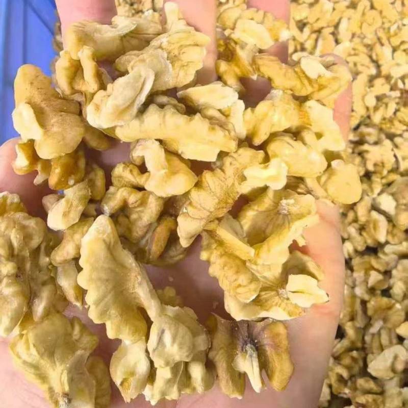 新疆185纸皮核桃仁精品尖白纯头路