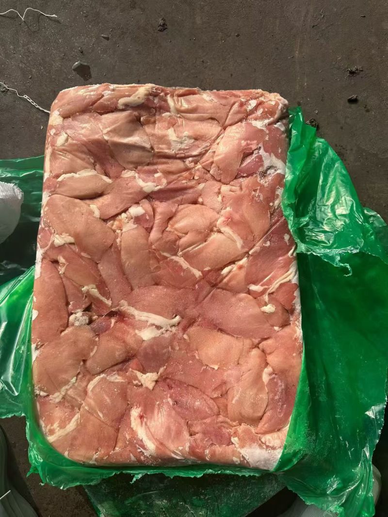 板冻去皮鸭胸，物美价廉，物超所值