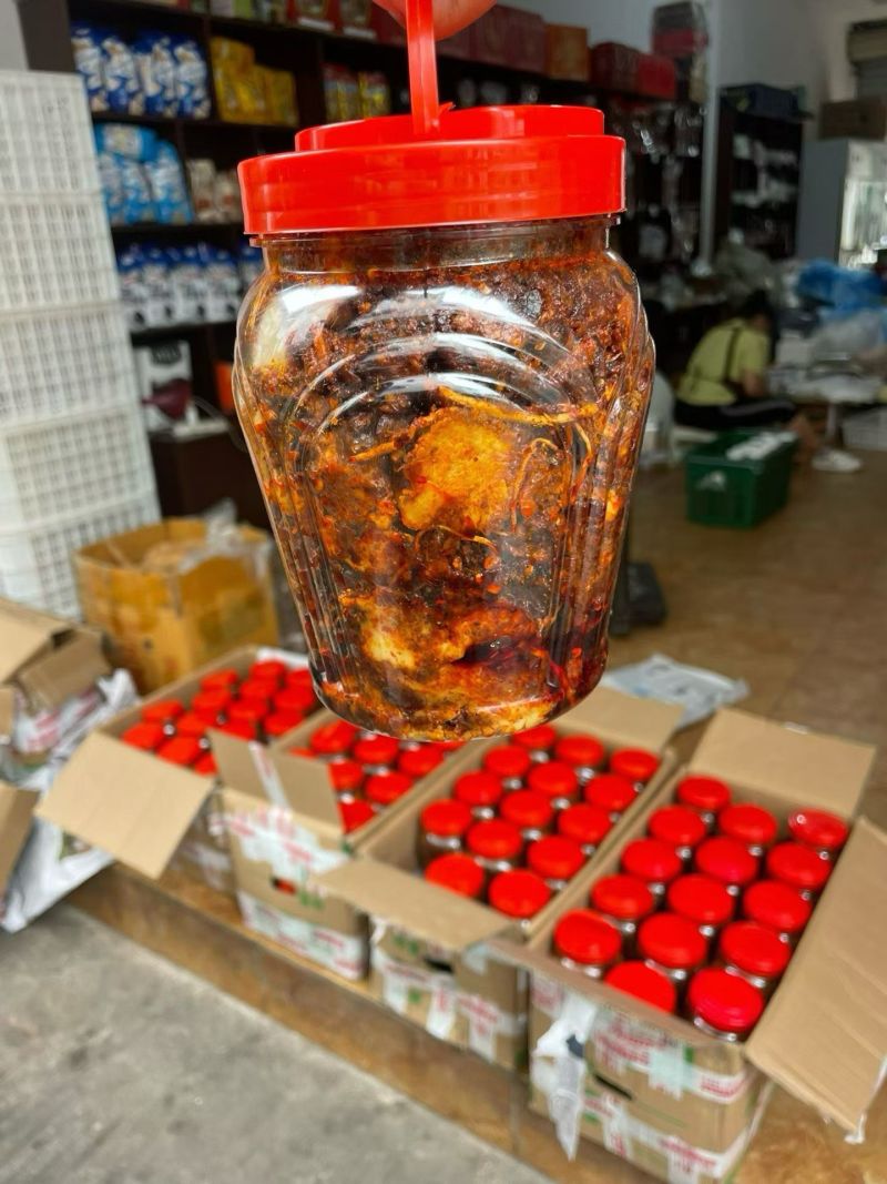 正宗佤味豆腐、特辣特别香**吃的豆腐！