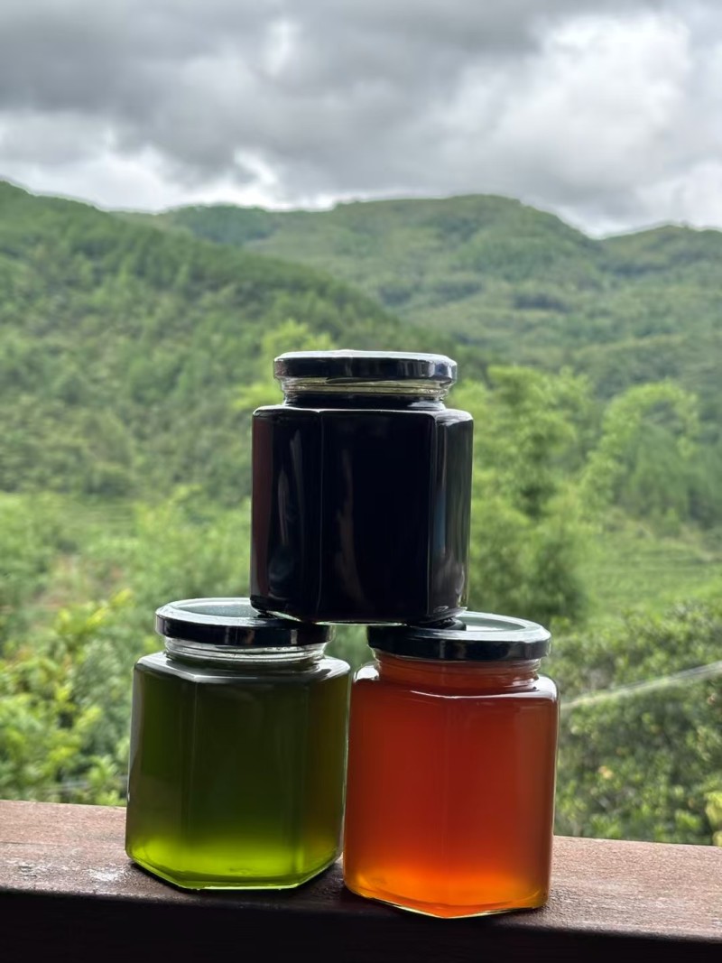 岩血蜜