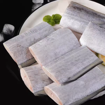 精品带鱼段，国产货去头去尾都是加工的中段。纯干货无冰无水